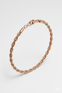 Close up of Twine Link Bracelet in BIS Hallmarked Gold | RareCut Lab Grown Diamonds