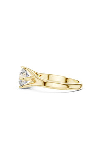 Calista Classic Solitaire Ring