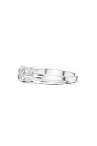Dahlia Brilliant Ring