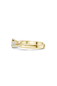 Eloise Luxe Solitaire Ring
