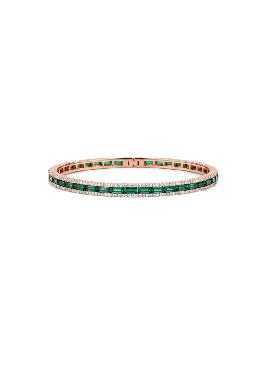 Close up of Emerald Line Bangle in BIS Hallmarked Gold | RareCut Lab Grown Diamonds